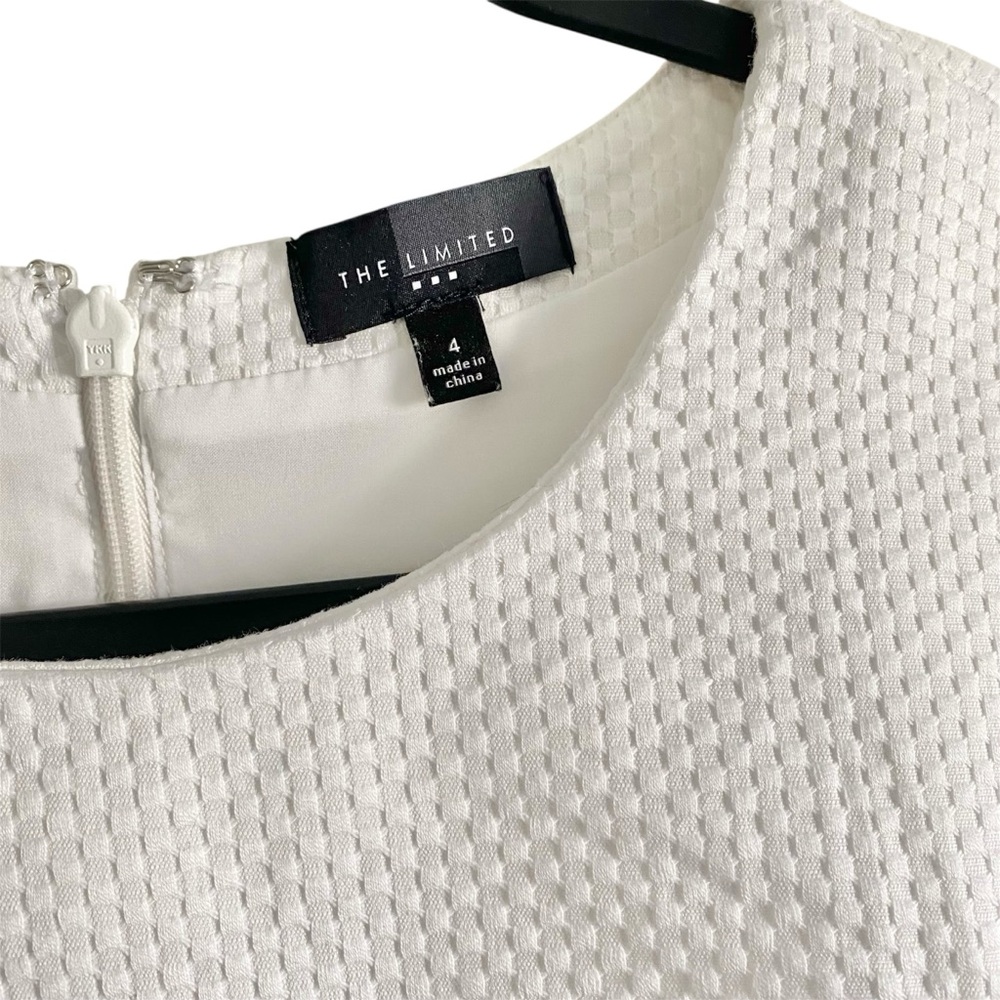 The Limited White Fit & Flare Dress Size 4 Textured Sleeveless A-Line - Picture 7 of 9